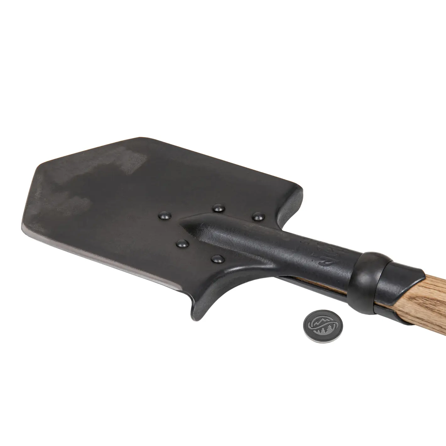 Anika “Infantry shovel L” with cover. feature image