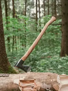 anika “fin hiking” axe with leather steath gallery image
